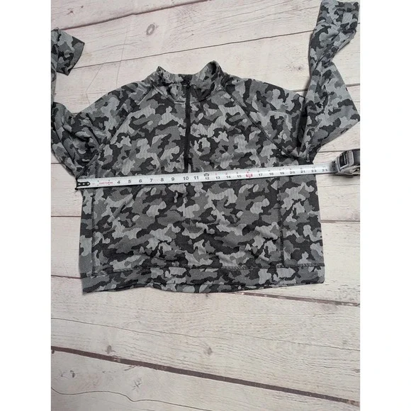 Spyder Active Womens Half Zip XL Black White Gray Cam Thumbholes Logo EUC 934 - Picture 5 of 7